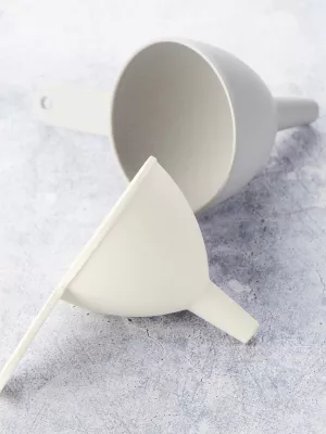 Lot de 2 Entonnoirs en Bambou Point Virgule