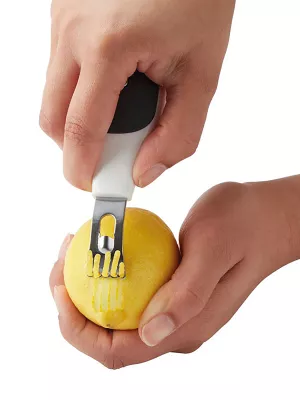 Zesteur Canneleur 2 en 1 Zyliss