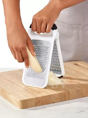 Râpe Pliable à 2 Faces Oxo