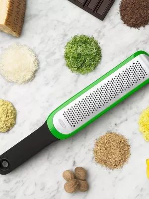 Râpe Zesteur Etched Oxo