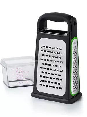Râpe 4 Faces/zesteur avec récupérateur Oxo
