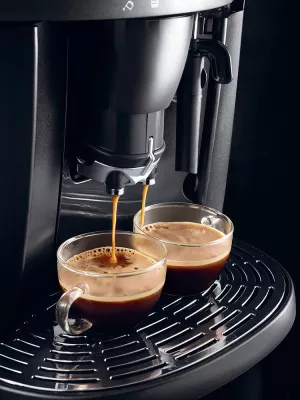 Expresso Broyeur Magnifica ESAM 4000B DeLonghi