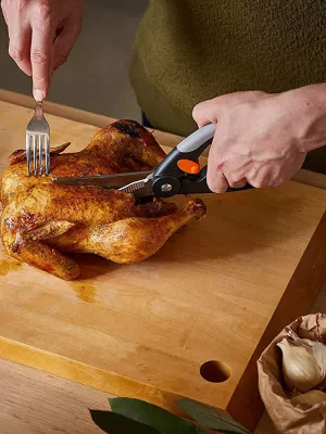 Ciseaux à Volaille Fiskars