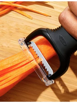 Eplucheur julienne OXO