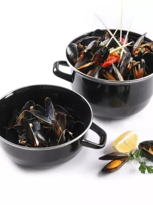 Cocotte à moules émaillée Hendi