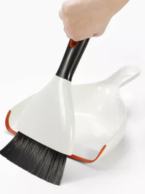 Pelle & Balayette Oxo