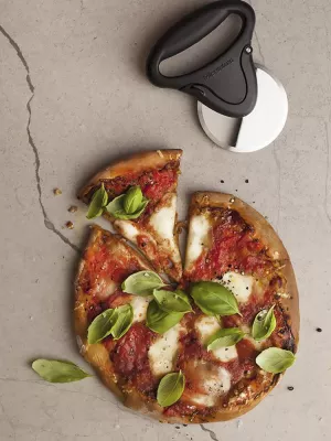 Roulette à Pizza Microplane