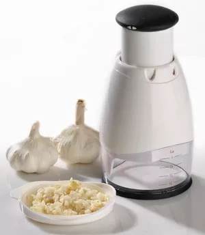 Produit Hachoir OXO à piston Image