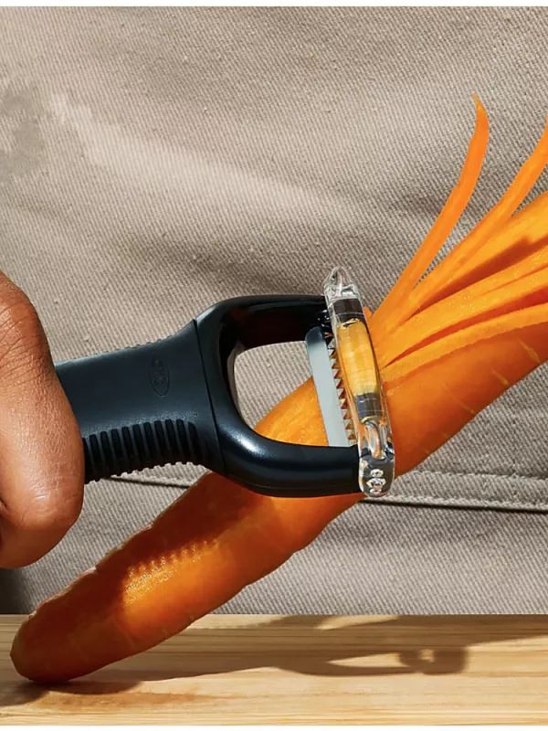 Produit Eplucheur julienne OXO Image