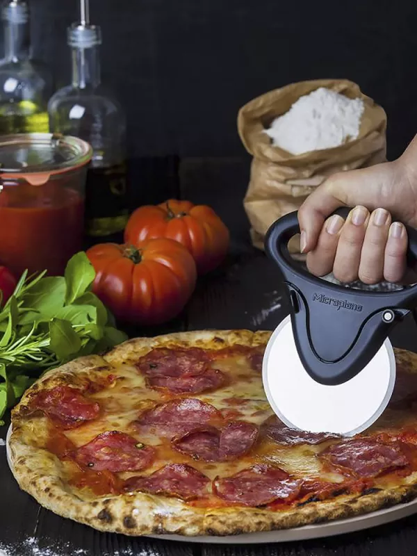 Produit Roulette à Pizza Microplane Image